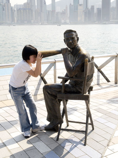 Chinese girl at The Avenue of Stars,Kowloon,Hong Kong.0214DHK